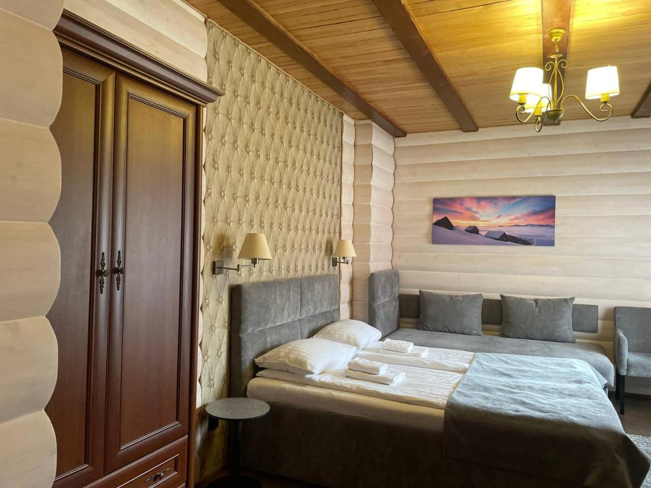Korona Hotel&Spa บูโคเวล ภายนอก รูปภาพ